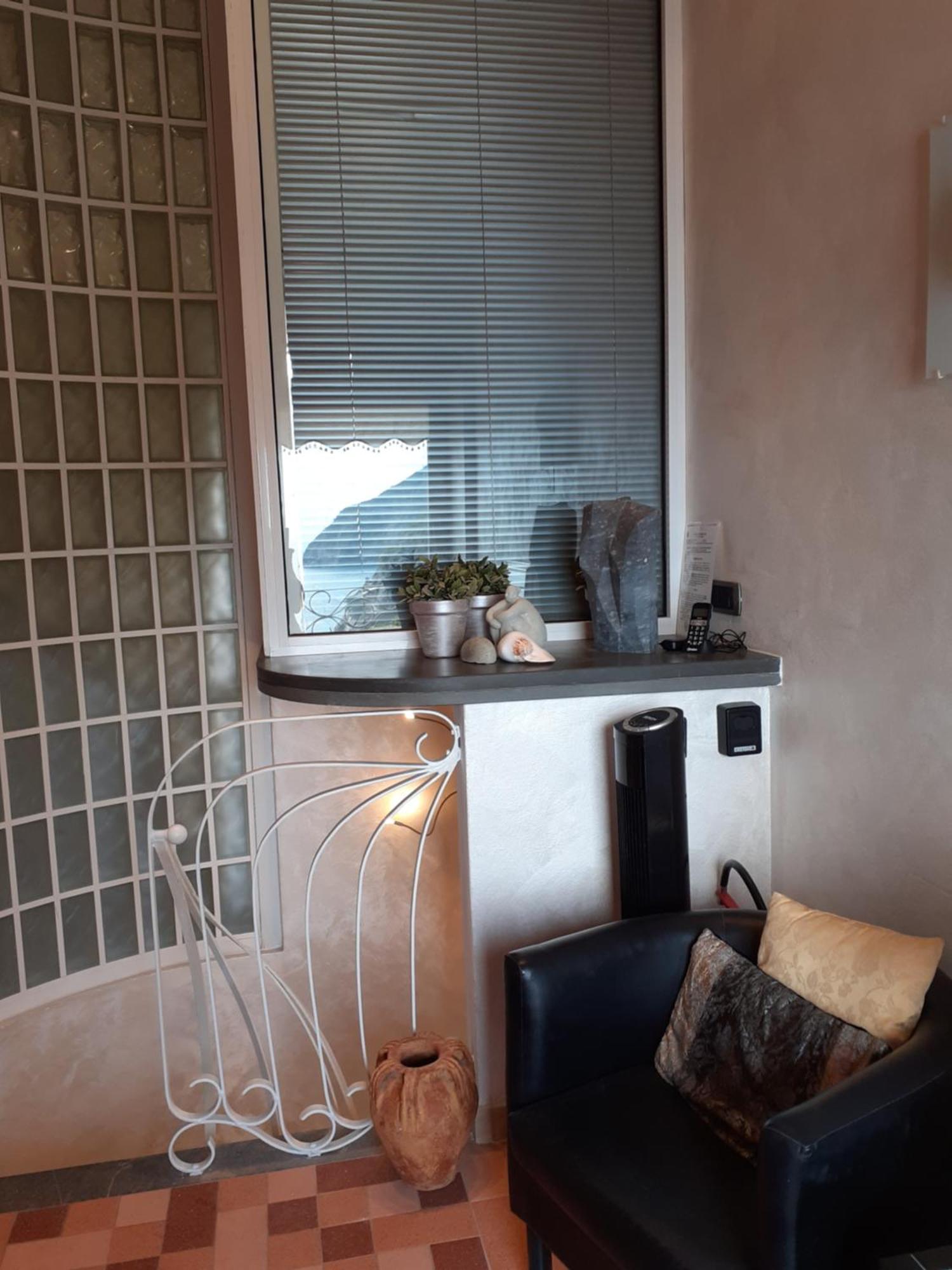 Alla Porta Rossa Манарола Номер фото